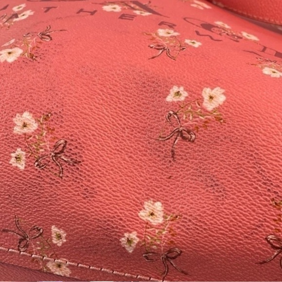 Coach Highline Tote in Floal Print. - Picture 4 of 8
